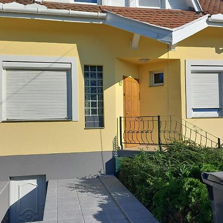 Gaestehaus Neumann Buk Exterior photo